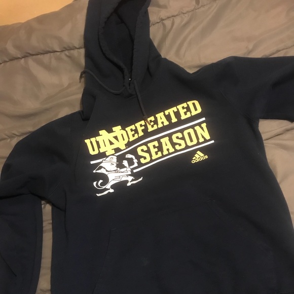 Adidas sweater - Picture 3 of 3